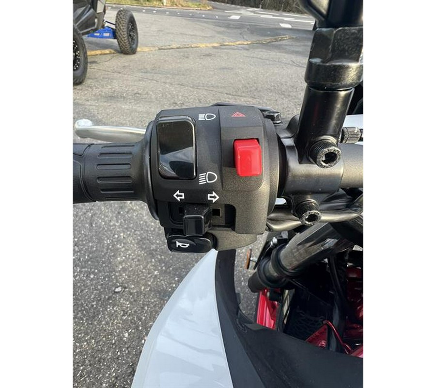 2026 Kawasaki Z500 SE ABS