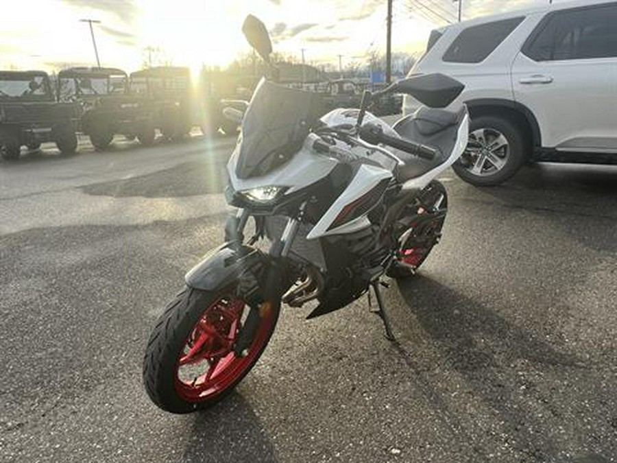 2026 Kawasaki Z500 SE ABS