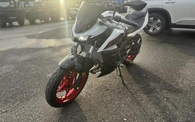 2026 Kawasaki Z500 SE ABS