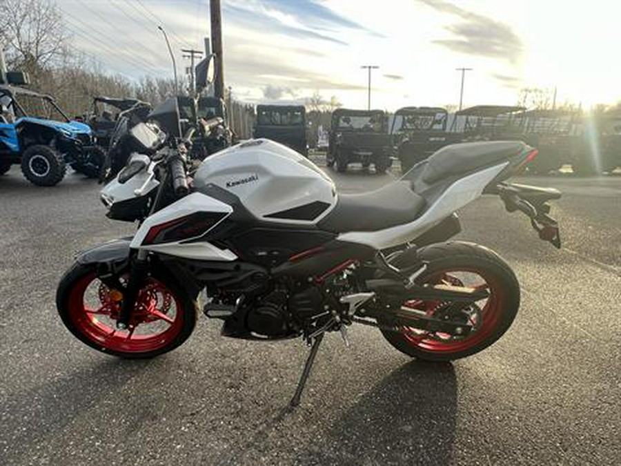 2026 Kawasaki Z500 SE ABS