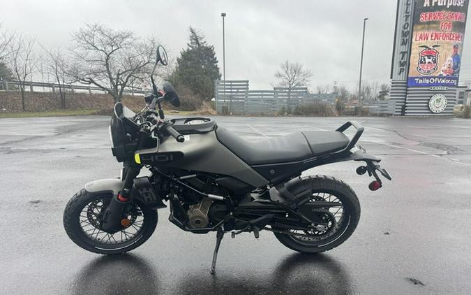 2024 Husqvarna SVARTPILEN 401