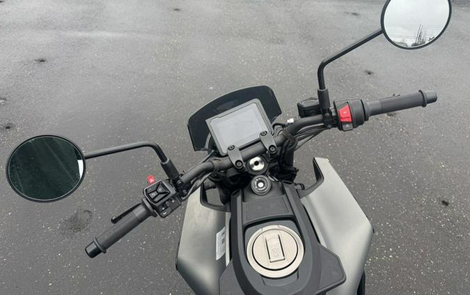 2024 Husqvarna SVARTPILEN 401