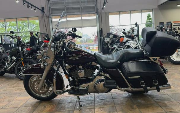2005 Harley-Davidson® Road King® Classic Black Cherry Pearl