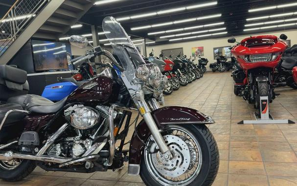 2005 Harley-Davidson® Road King® Classic Black Cherry Pearl