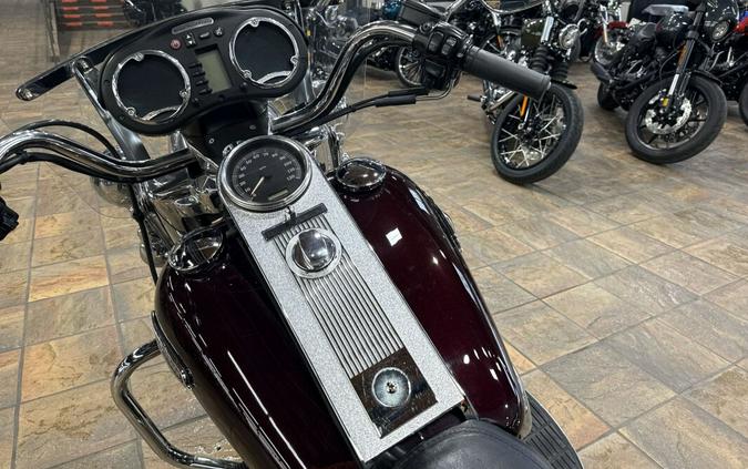 2005 Harley-Davidson® Road King® Classic Black Cherry Pearl