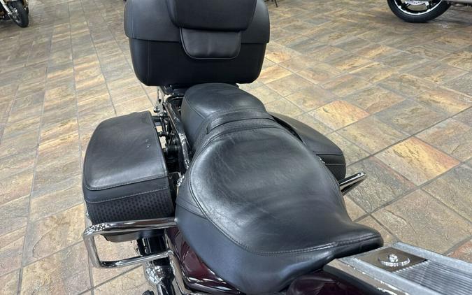 2005 Harley-Davidson® Road King® Classic Black Cherry Pearl