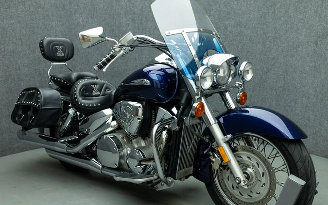 2004 HONDA VTX1300
