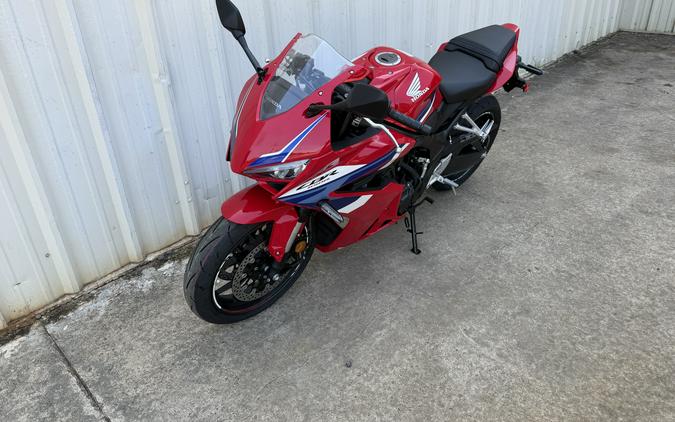 2026 Honda CBR650R ABS E-Clutch