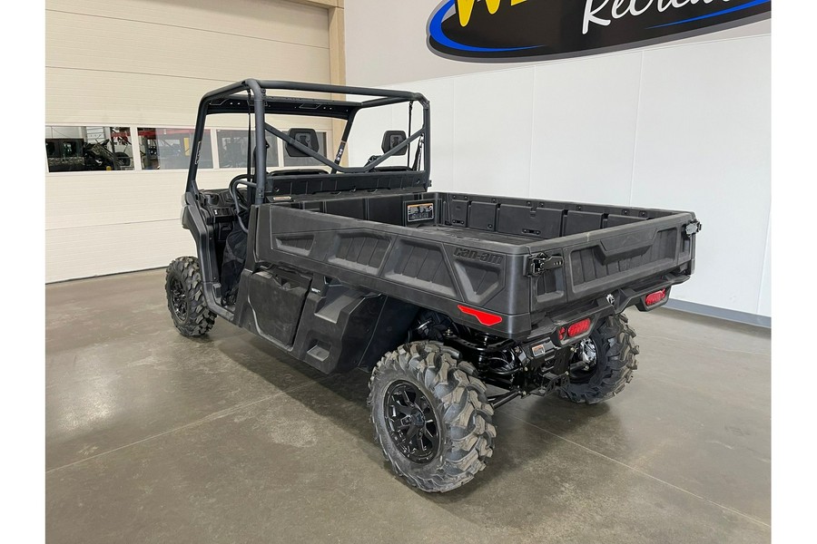 2024 Can-Am Defender PRO DPS HD10