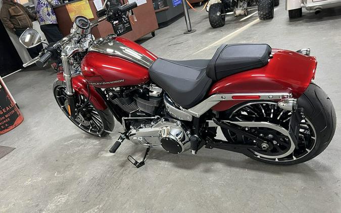 2025 Harley-Davidson Softail FXBR - Breakout