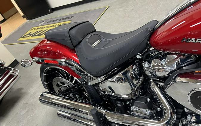 2025 Harley-Davidson Softail FXBR - Breakout
