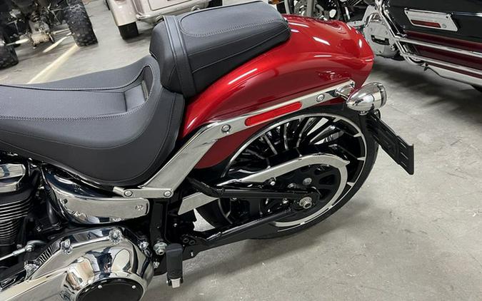 2025 Harley-Davidson Softail FXBR - Breakout