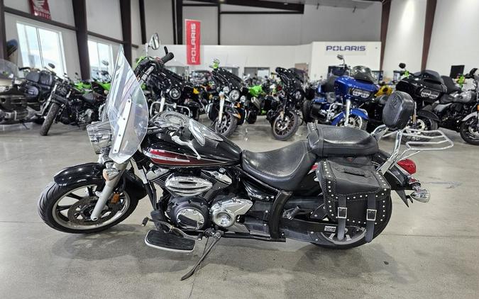 2014 Yamaha V Star® 950 Tourer