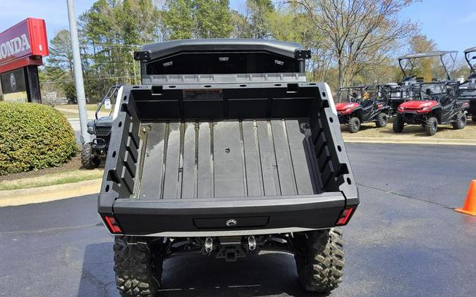 2026 Can-Am® Defender Limited HD11