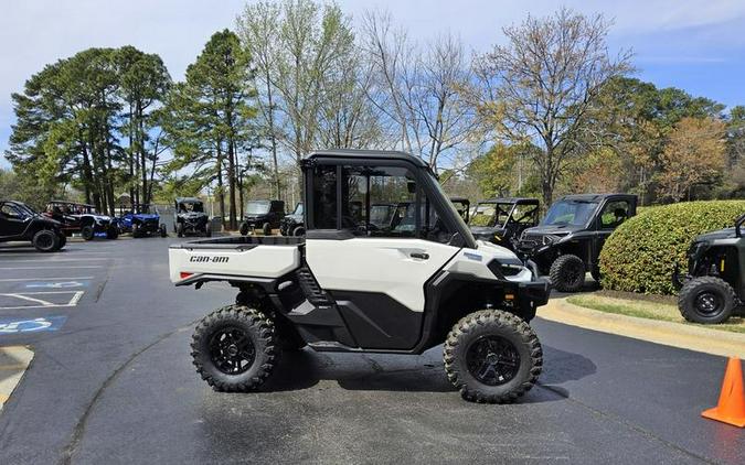 2026 Can-Am® Defender Limited HD11