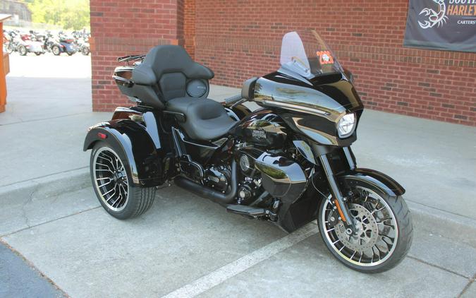 2026 Harley-Davidson® Road Glide 3 Vivid Black Black Trim