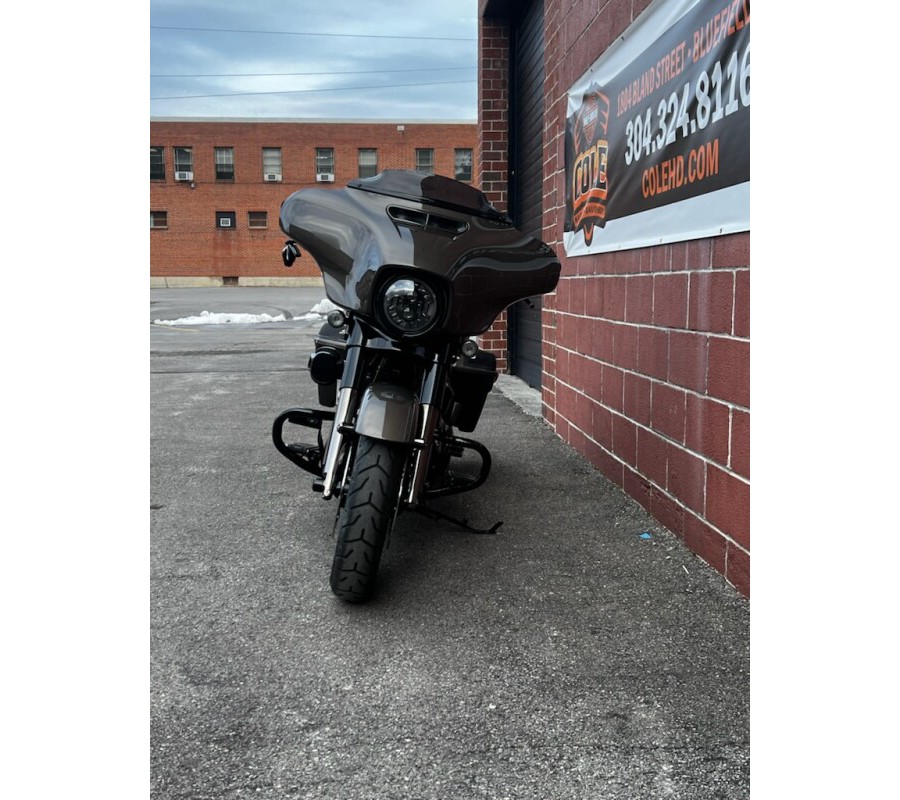 2021 Harley-Davidson® FLHXSE CVO™ Street Glide®