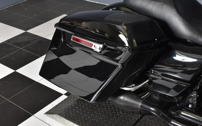 2013 Harley-Davidson Street Glide Black FLHX