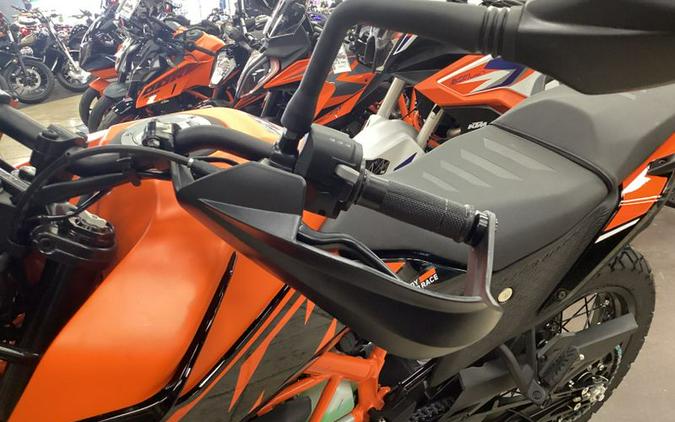 New 2024 KTM 390 ADVENTURE SPOKE W ORANGE