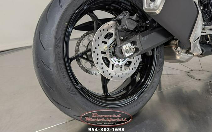 2026 Kawasaki Z900 ABS