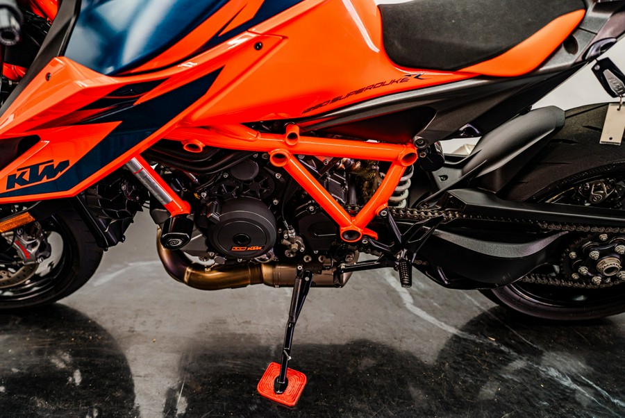 2020 KTM 1290 Super Duke R