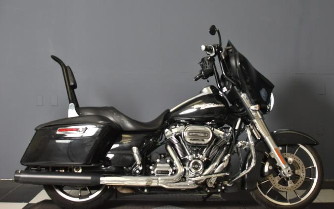 2020 Harley-Davidson Sport Glide Vivid Black FLHX