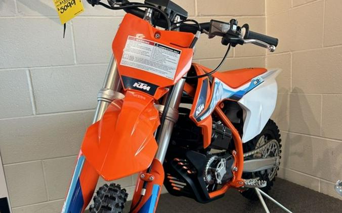 2024 KTM SX-E 3