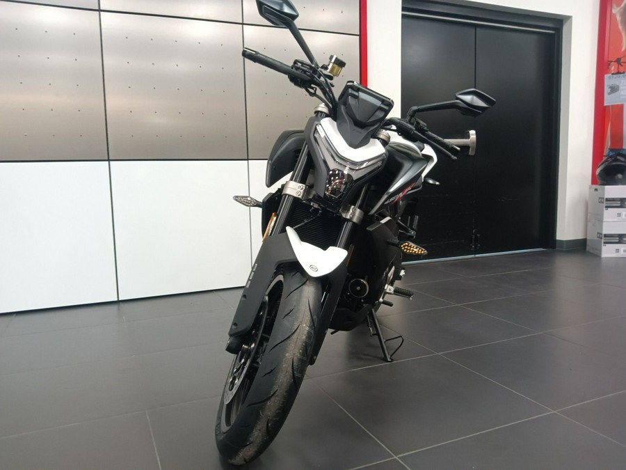 2025 CFMOTO 450NK