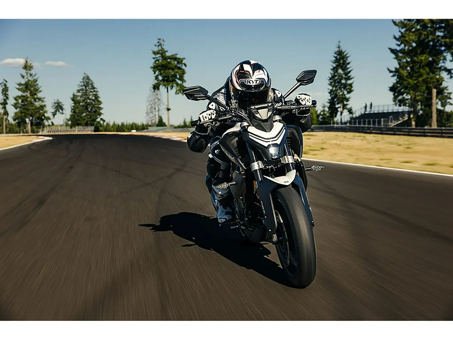 2025 CFMOTO 450NK