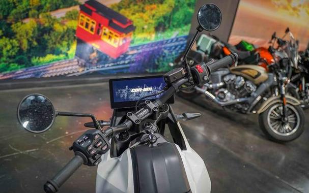 2025 Can-Am® Origin White