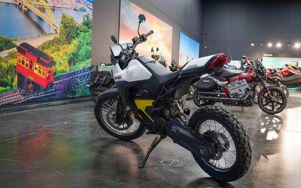 2025 Can-Am® Origin White