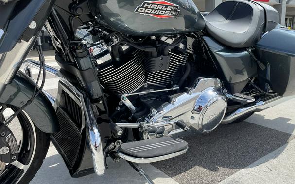 2025 Harley-Davidson® Street Glide®