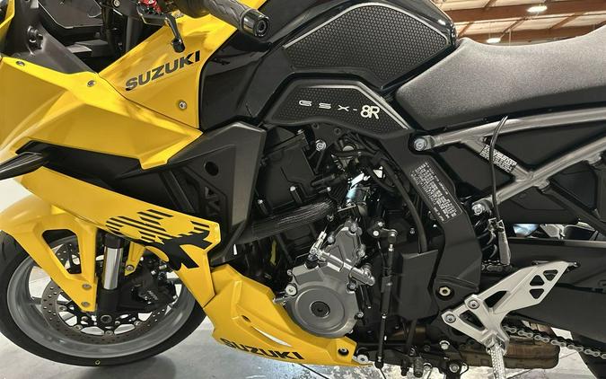 2024 Suzuki GSX 8R
