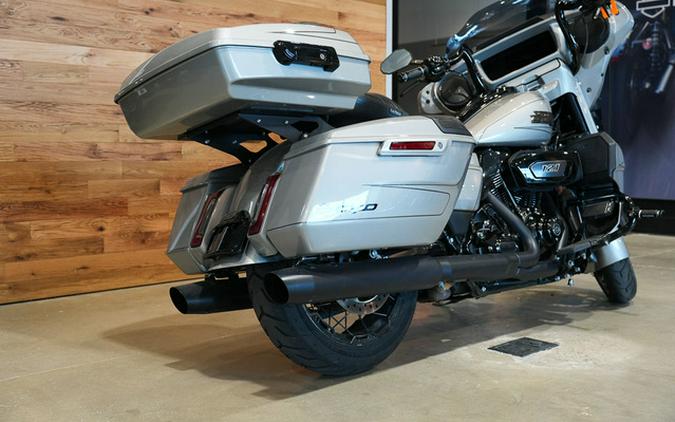 2023 Harley-Davidson FLHXSE - CVO Street Glide