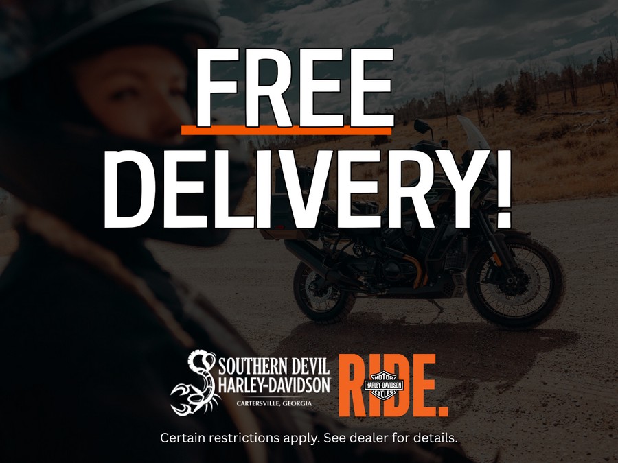 2026 Harley-Davidson® Road Glide® Olive Steel Metallic/Vivid Black Black Two-Up