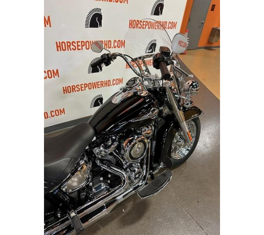 2020 Harley-Davidson® FLHC - Softail® Heritage Classic