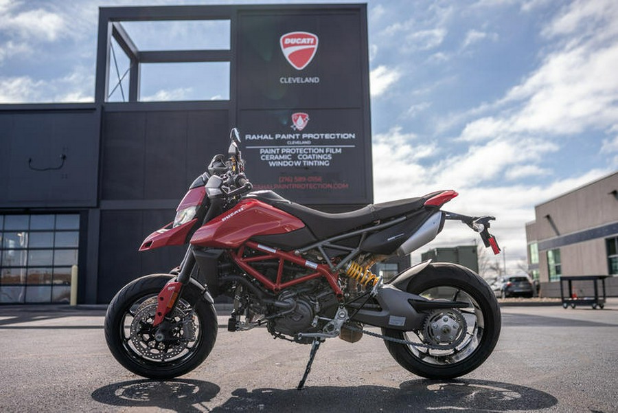 2023 Ducati Hypermotard 950 Ducati Red