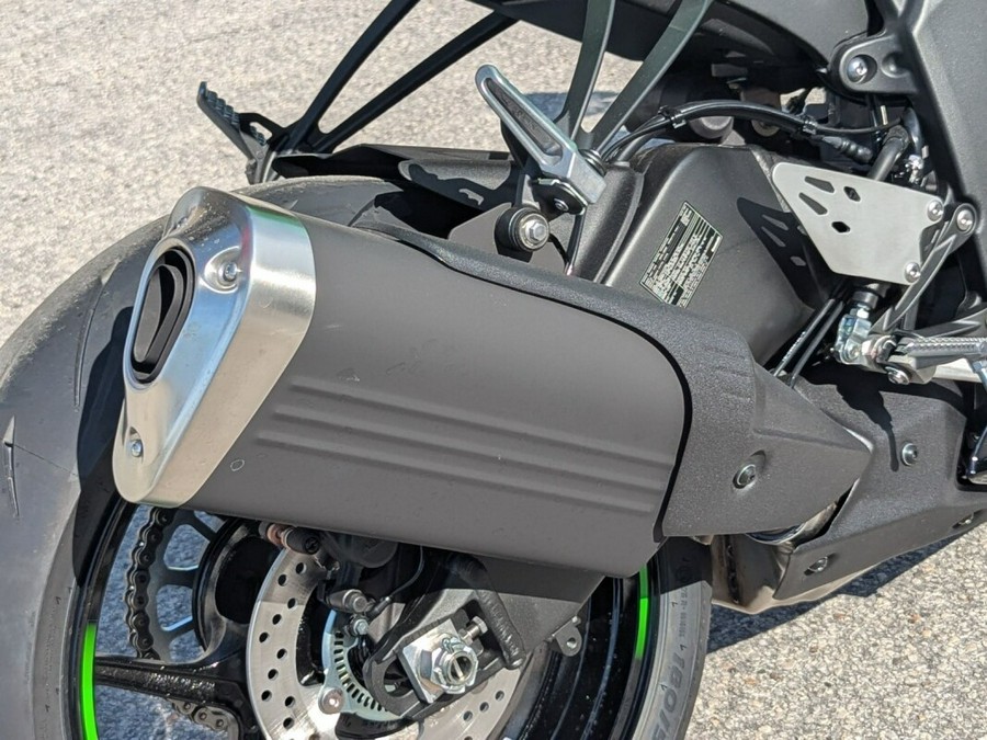 2025 Kawasaki Ninja ZX-6R KRT Edition