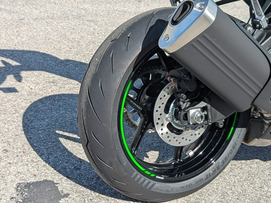 2025 Kawasaki Ninja ZX-6R KRT Edition