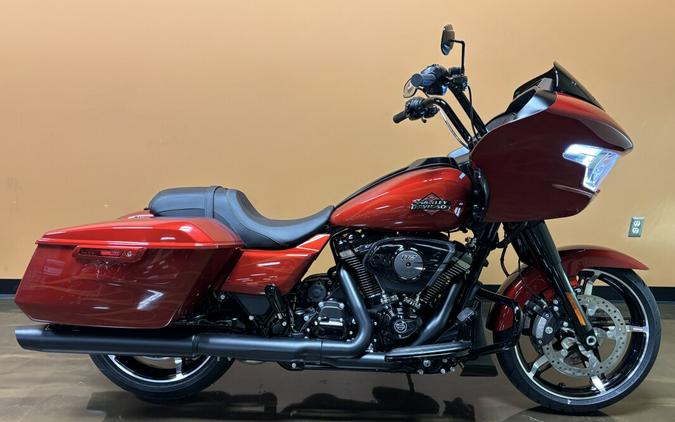 FLTRX 2025 Road Glide™