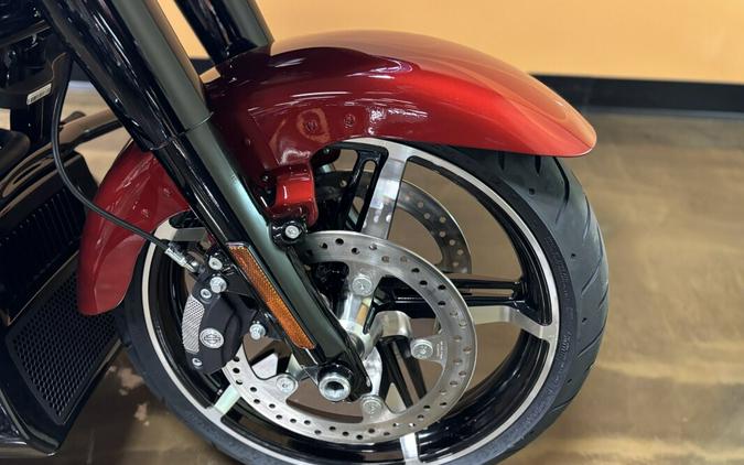 FLTRX 2025 Road Glide™