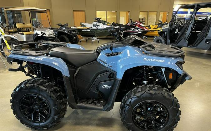 2025 Can-Am Outlander XT 700