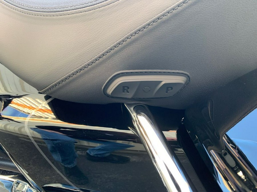 2026 Harley-Davidson® FLHXL - Street Glide® Limited