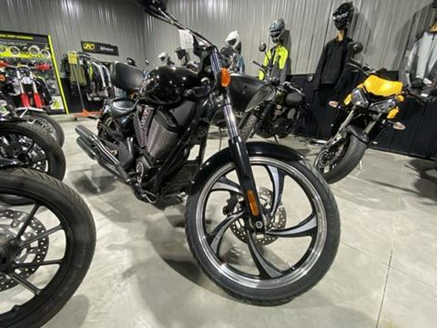 2013 Victory Vegas 8-Ball®