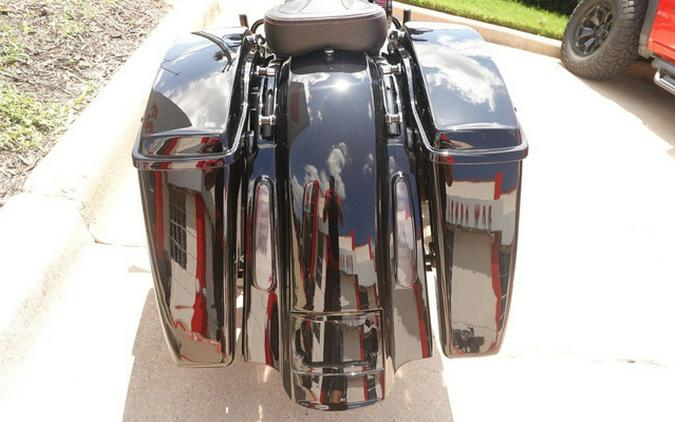 2023 Harley-Davidson Street Glide FLHXST - ST