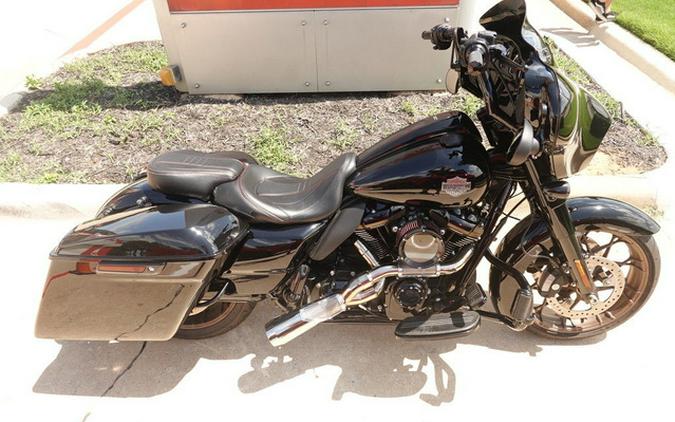 2023 Harley-Davidson Street Glide FLHXST - ST