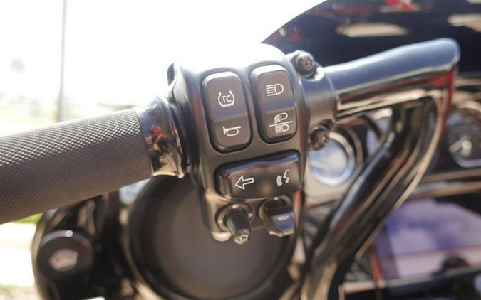 2023 Harley-Davidson Street Glide FLHXST - ST
