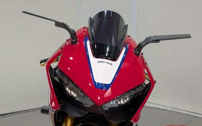 2018 Honda CBR1000RR SP
