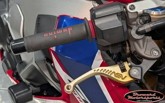 2018 Honda CBR1000RR SP