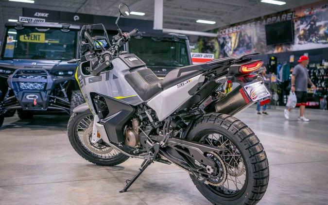 2025 Husqvarna® Norden 901